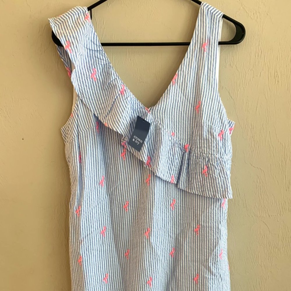 Crown and Ivy Size M Flamingo Seersucker Dress